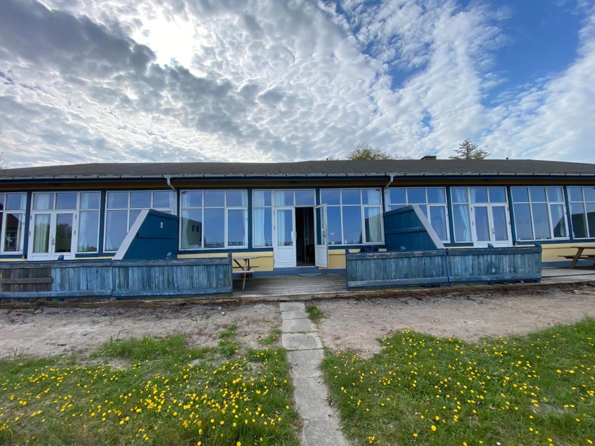Skaerven Beachfront Apartments And Cottage Nyborg Exterior photo