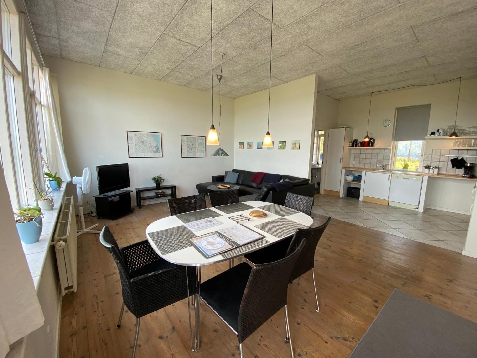 Skaerven Beachfront Apartments And Cottage Nyborg Exterior photo