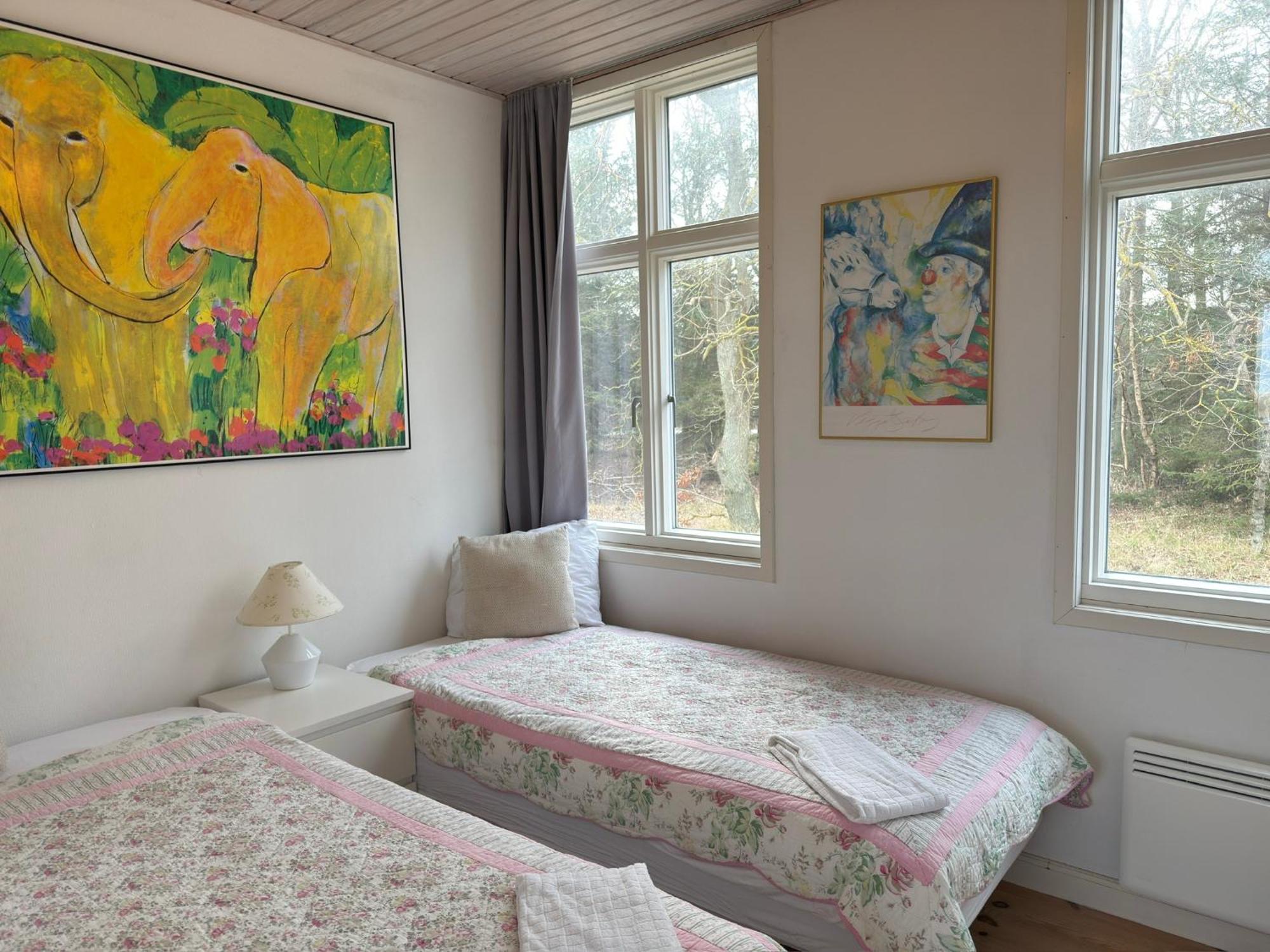 Skaerven Beachfront Apartments And Cottage Nyborg Exterior photo